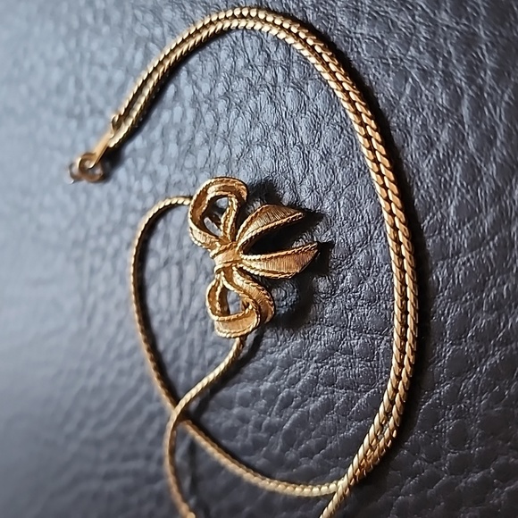 VTG Avon necklace - Picture 4 of 11